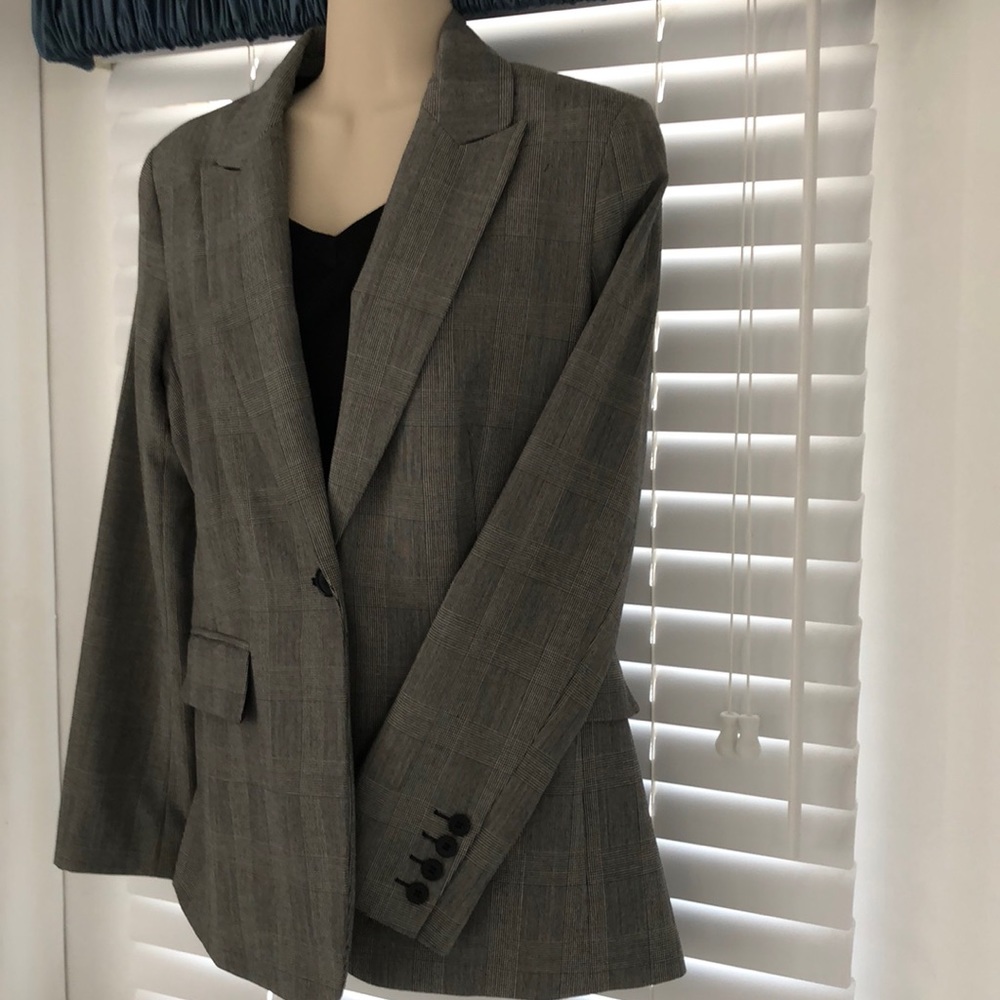 Fashion statement blazer!